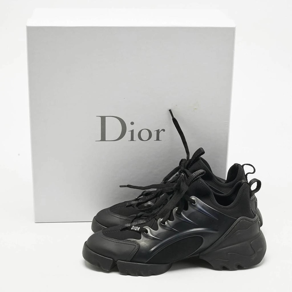 Dior women’s All-Black Low-Top Sneakers